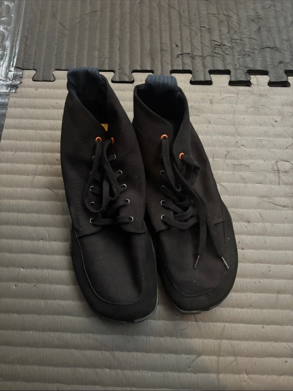 Wildling Atmo Black size 41 (US 8)